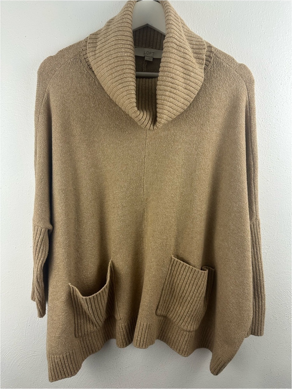 LOFT COWL NECK TWO FRONT POCKETS PULLOVER CHUCKY SWEATER WOMEN'S M